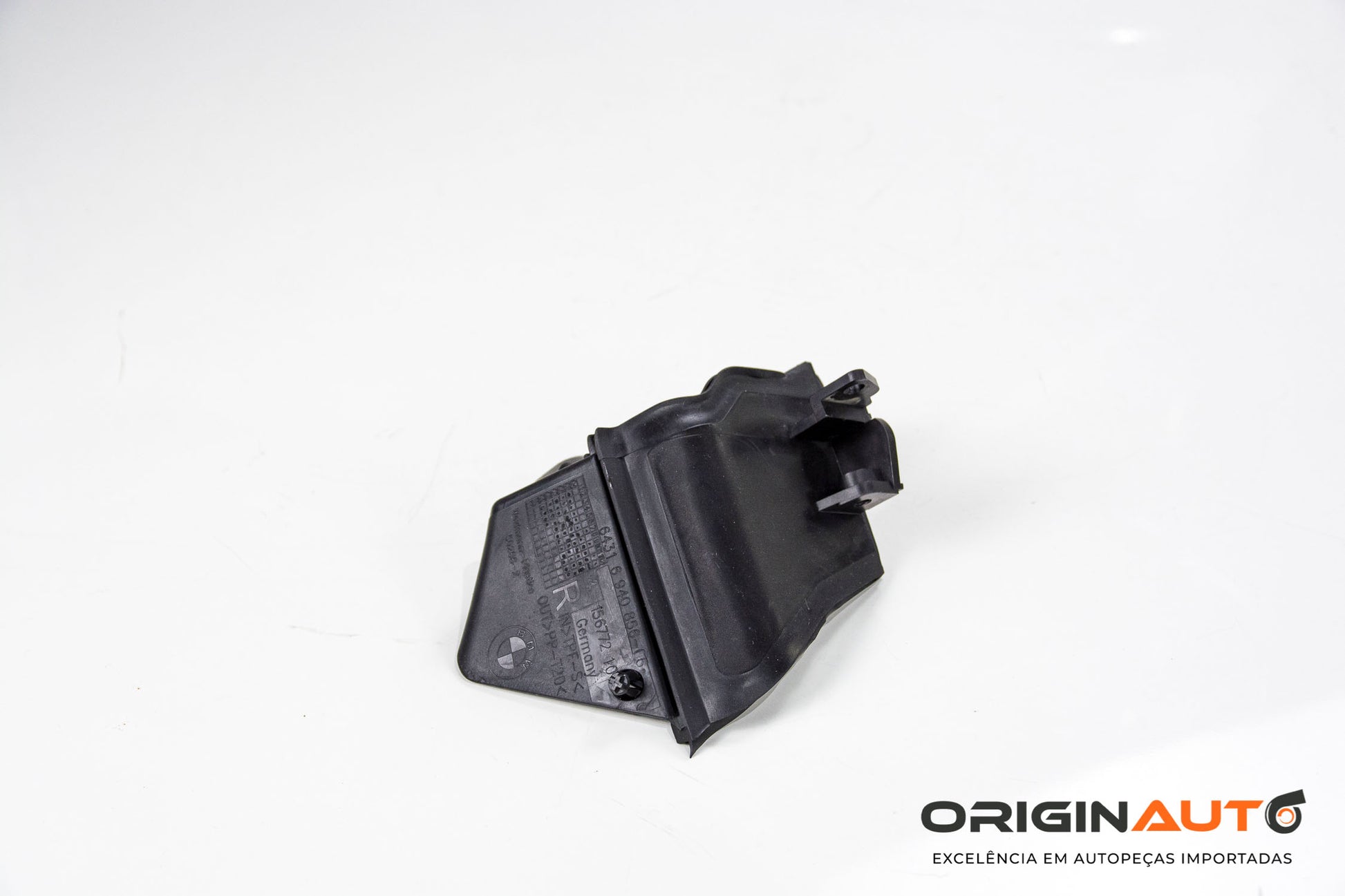 Acabamento Dreno De Agua Dianteiro Direito Bmw 335I E90 2010 6940856