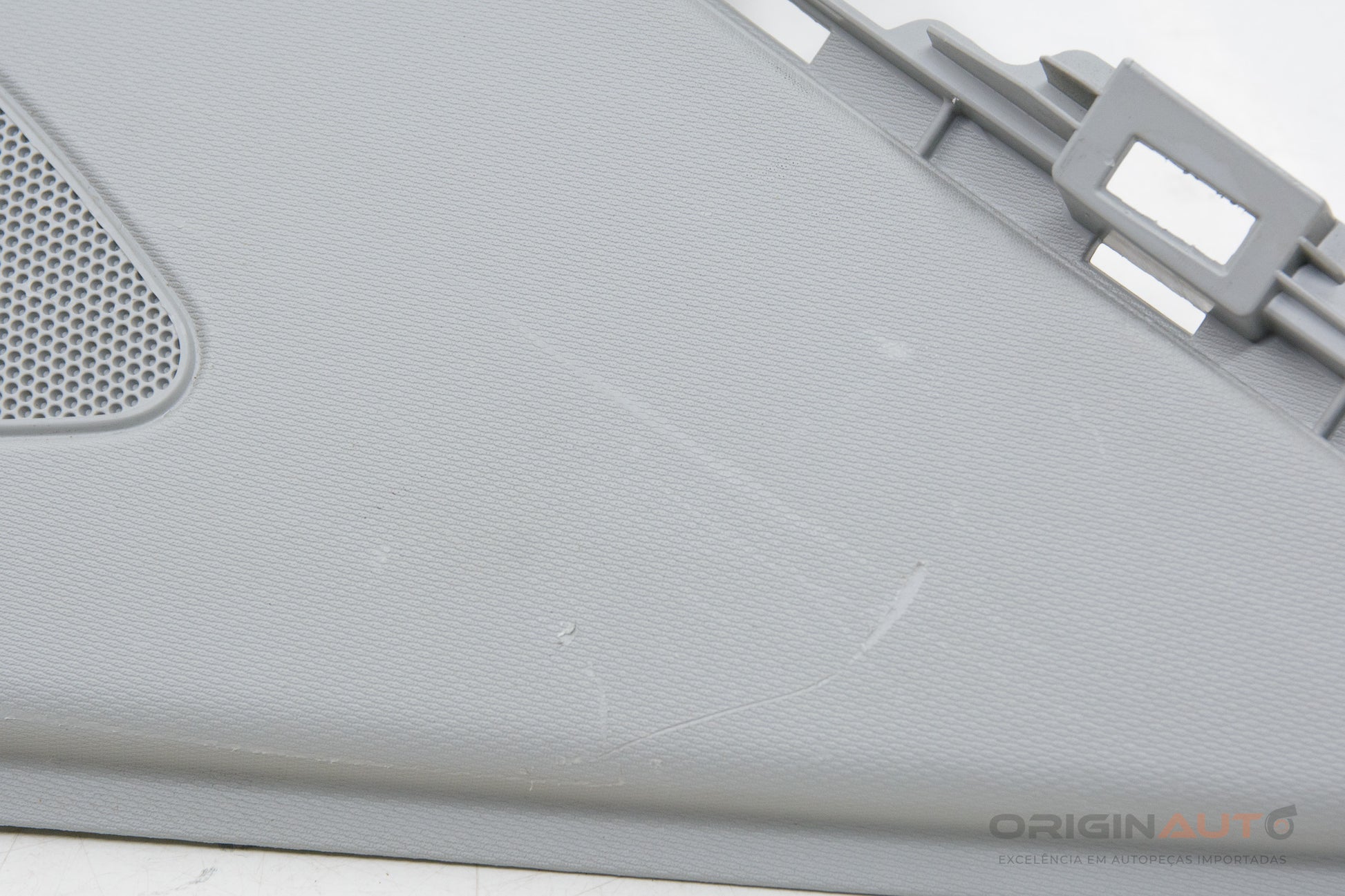 Moldura Acabamento Coluna C Esquerda Audi Q3 8U 2.0 180Cv 2016 8U0867245