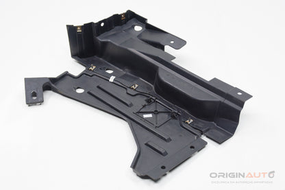 Suporte Assoalho Externo Traseiro Le Audi Q3 8U 2.0 180Cv Quattro 8U0825213