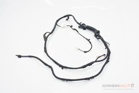 Chicote Tampa Traseira Audi Q3 8U 2.0 180Cv Quattro 8U0971147T