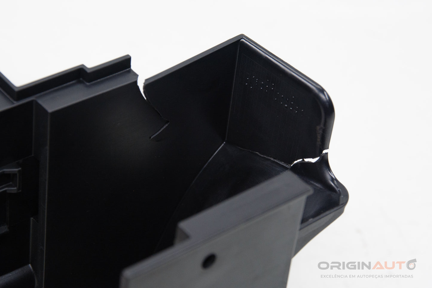 Suporte Caixa Fusiveis Audi Q3 8U 2.0 180Cv Quattro 1K0907361B