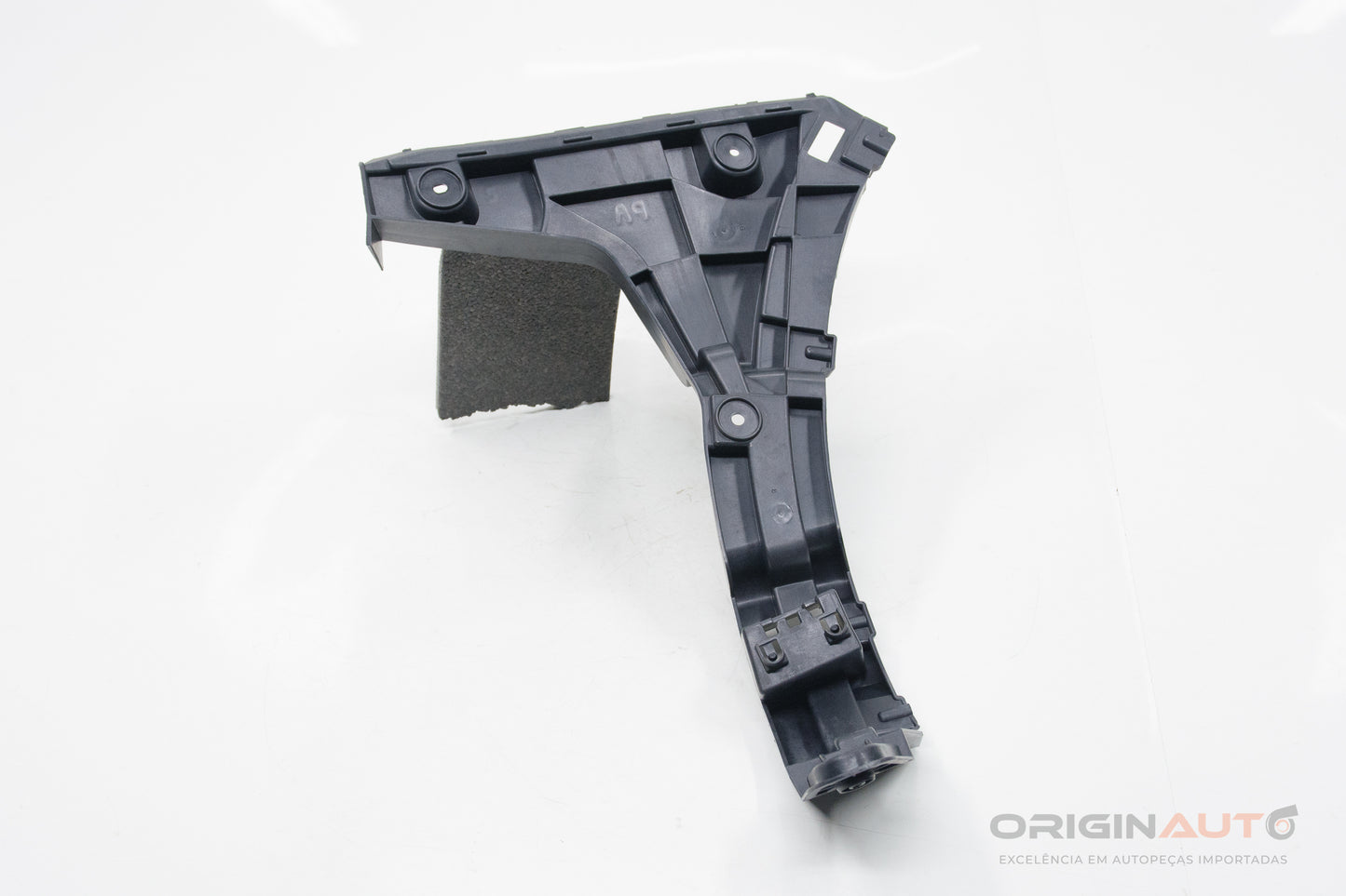 Guia Parachoque Traseiro Esquerdo Audi Q3 8U 2.0 180Cv Quattro 8U0807453B