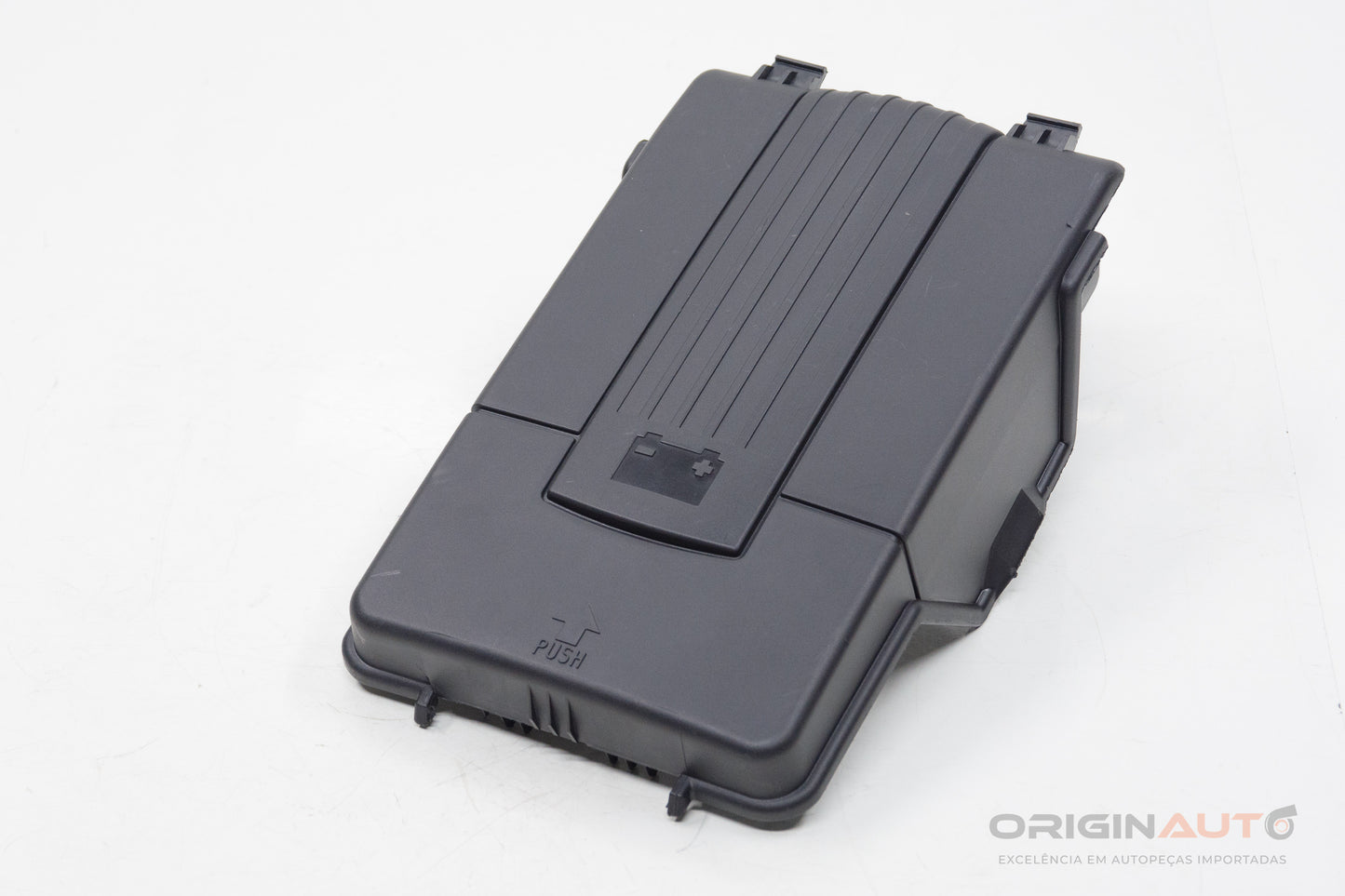 Tampa Caixa Bateria Audi Q3 8U 2.0 180Cv Quattro 2016 3C0915443A