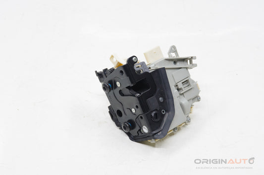 Fechadura Eletrica Traseira Direita Audi Q3 8U 2.0 180Cv 2016 8K0839016F