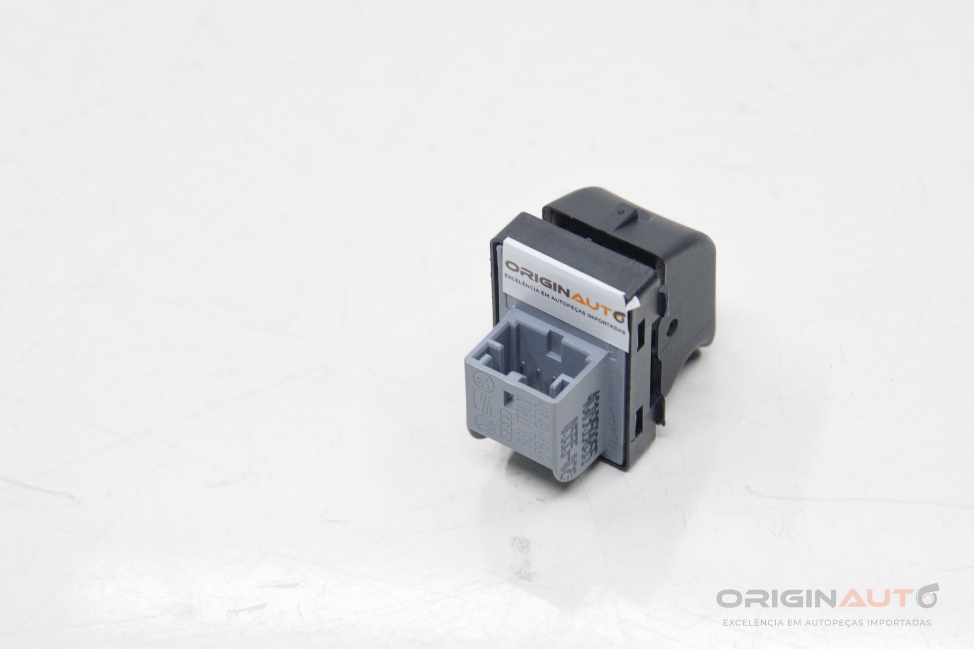 Botao Comando Vidro Audi Q3 8U 2.0 180Cv Quattro 4G0959855