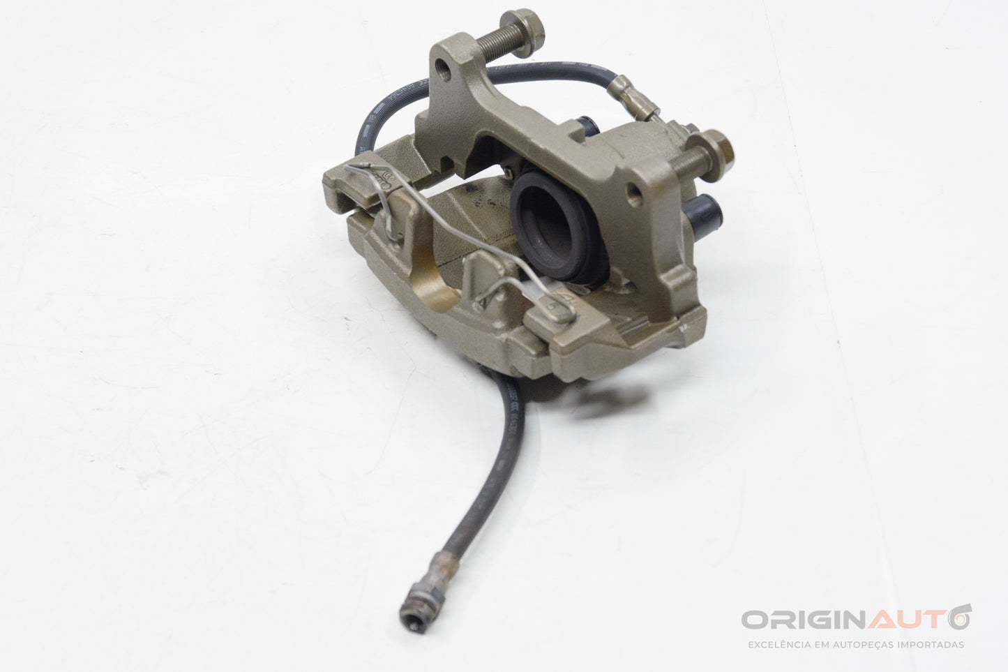 Pinca Freio Dianteira Direita Audi Q3 8U 2.0 180Cv Quattro 5N0615124