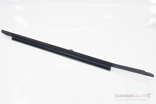 Pestana Externa Dianteira Esquerda Audi Q3 8U 2.0 180Cv 2016 8U0837477