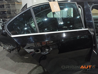 Porta Traseira Direita Volkswagen Jetta 2.0 Tsi 2014 5C6833056E