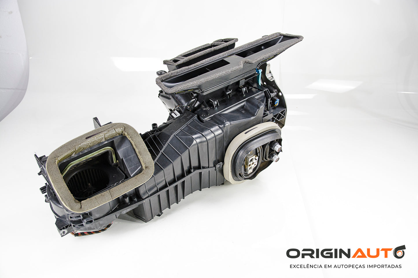 Caixa Evaporadora Volkswagen Jetta 2.0 Tsi 2014 1K1820015L