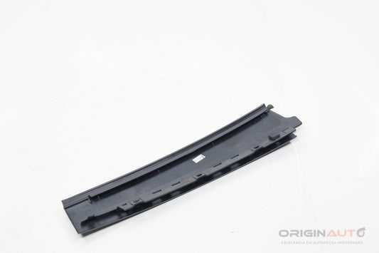 Friso Externo Porta Traseira Esquerda Audi Q3 8U 2.0 180Cv Quattro 8U0839901B