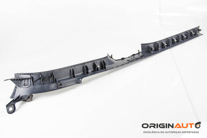 Moldura Soleira Interna Direita Volkswagen Jetta 2.0 Tsi 2014 5C6853372