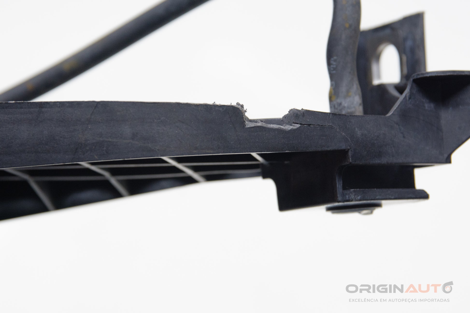 Guia Suporte Farol Direito Audi Q3 8U 2.0 180Cv Quattro 8U0941454