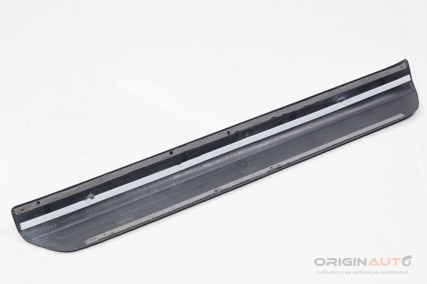 Soleira Porta Dianteira Esquerda Audi Q3 8U 2.0 180Cv Quattro 8U0853373B