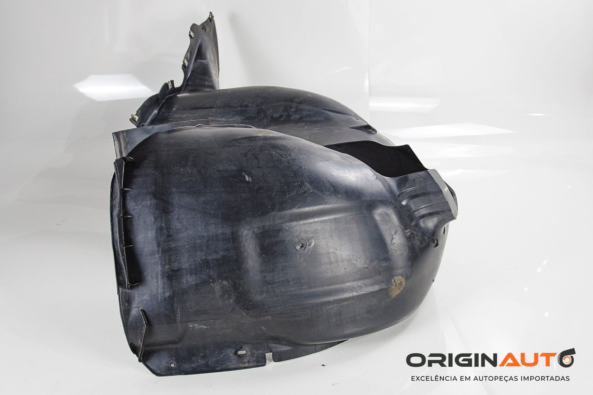 Parabarro Dianteiro Direito Volkswagen Jetta 2014 5C6805912 / 912A