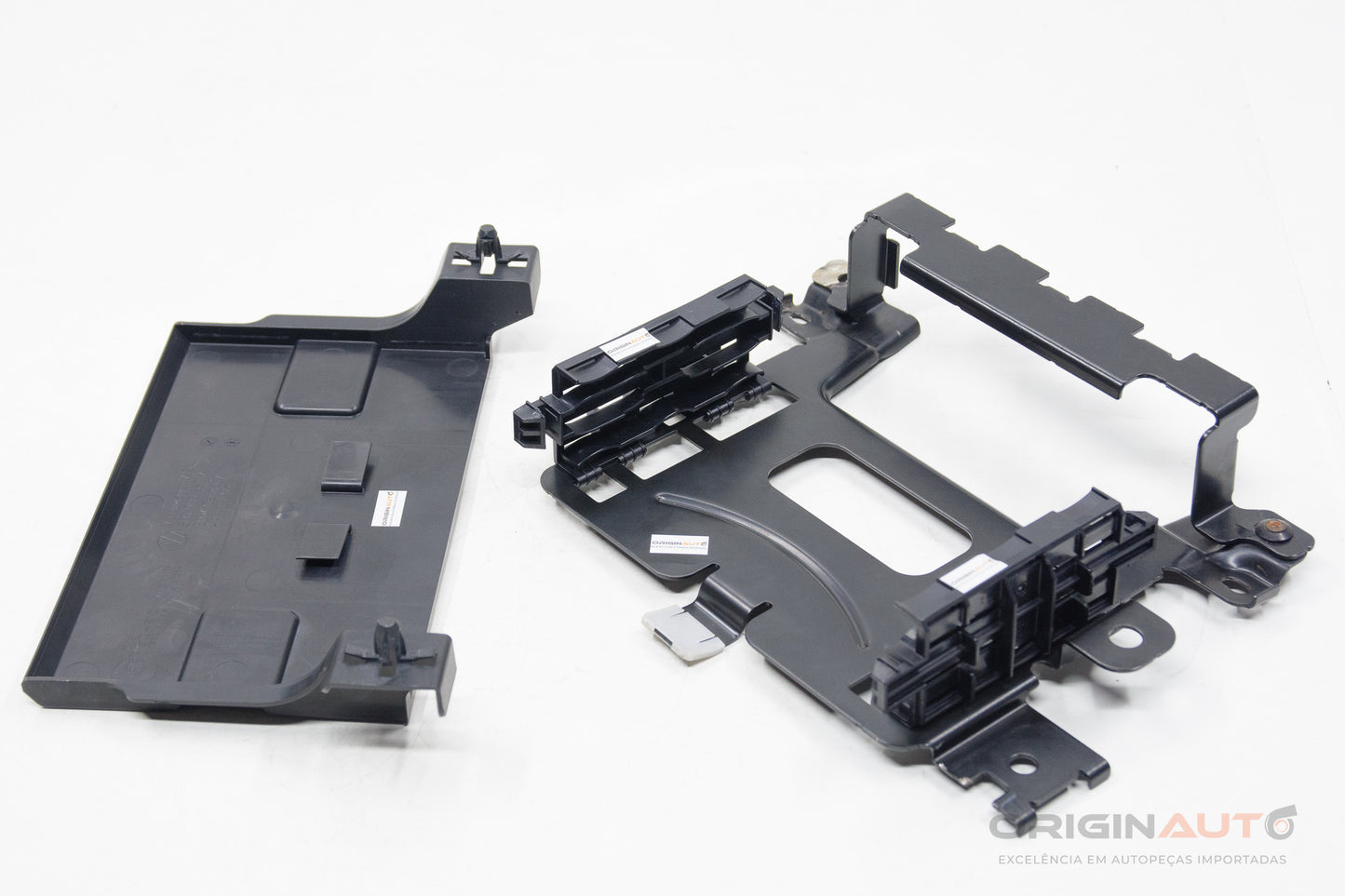 Suporte Modulo Injecao Audi Q3 8U 2.0 180Cv Quattro 5N0906216D 5N0906337A