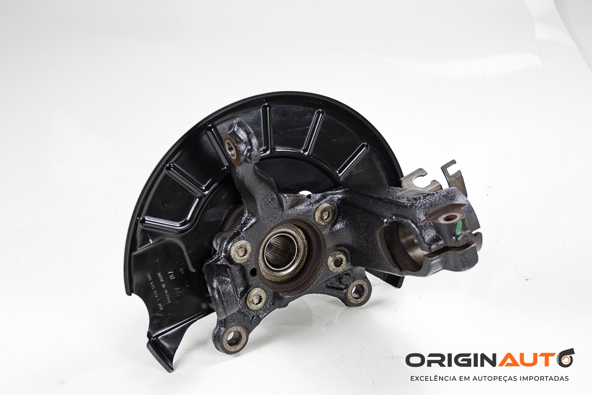 Montante Cubo De Roda Dianteiro Esquerdo Volkswagen Jetta 2.0 Tsi 2014 5K0498621