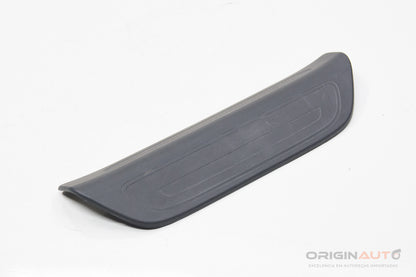 Soleira Porta Traseira Direita Audi Q3 8U 2.0 180Cv Quattro 8U0853376