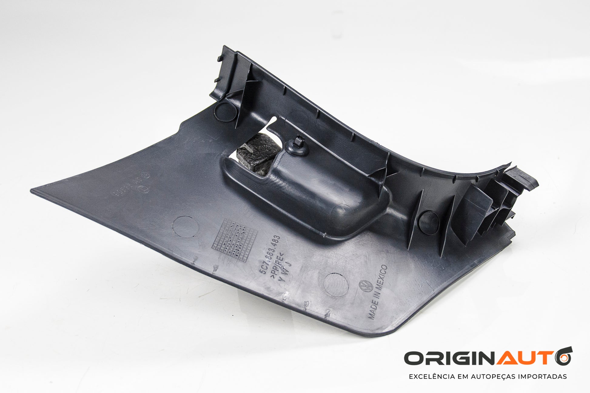 Acabamento Soleira Dianteira Esquerda Volkswagen Jetta 2.0 Tsi 2014 5C7863483