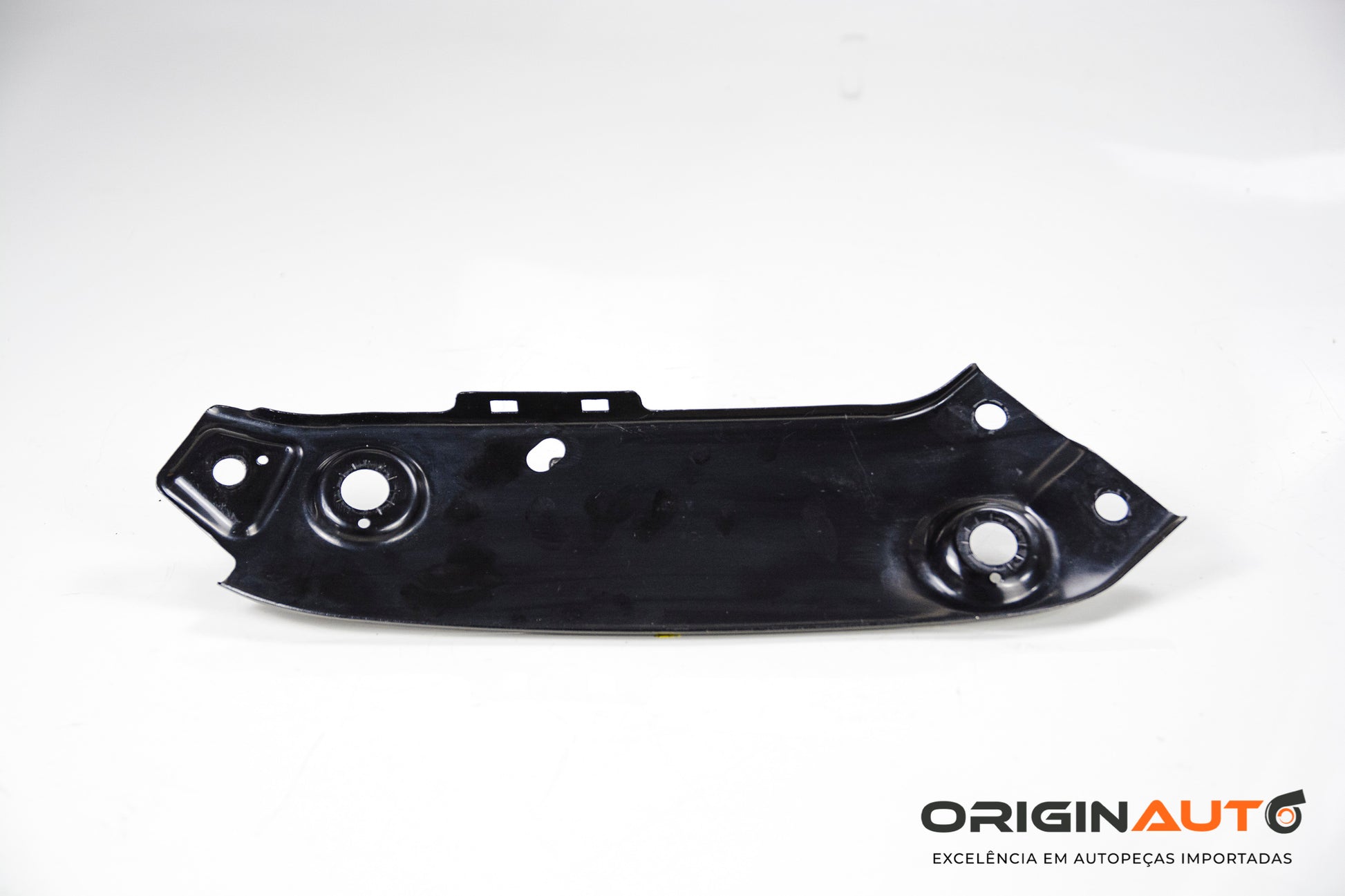 Suporte Farol Esquerdo Volkwagen Jetta 2.0 Tsi 2014 5C6805931