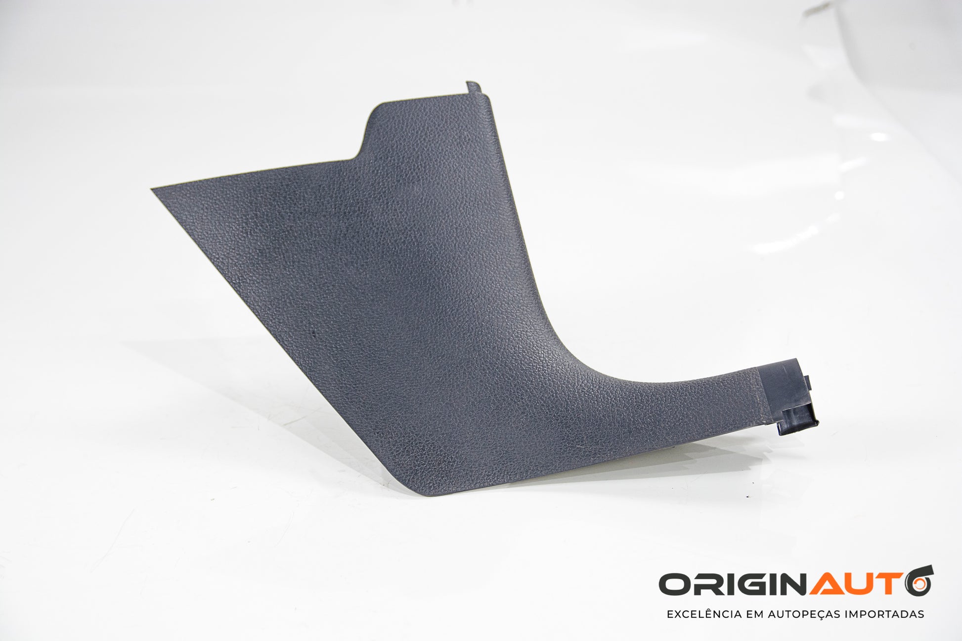 Acabamento Soleira Dianteira Direita Volkswagen Jetta 2.0 Tsi 2014 5C7863484