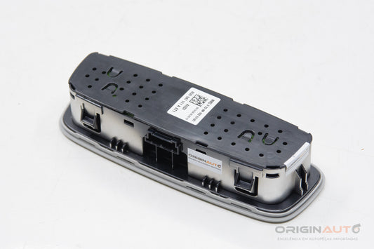 Luz Teto Cortesia Traseira Audi Q3 8U 2.0 180Cv Quattro 8U0947111A