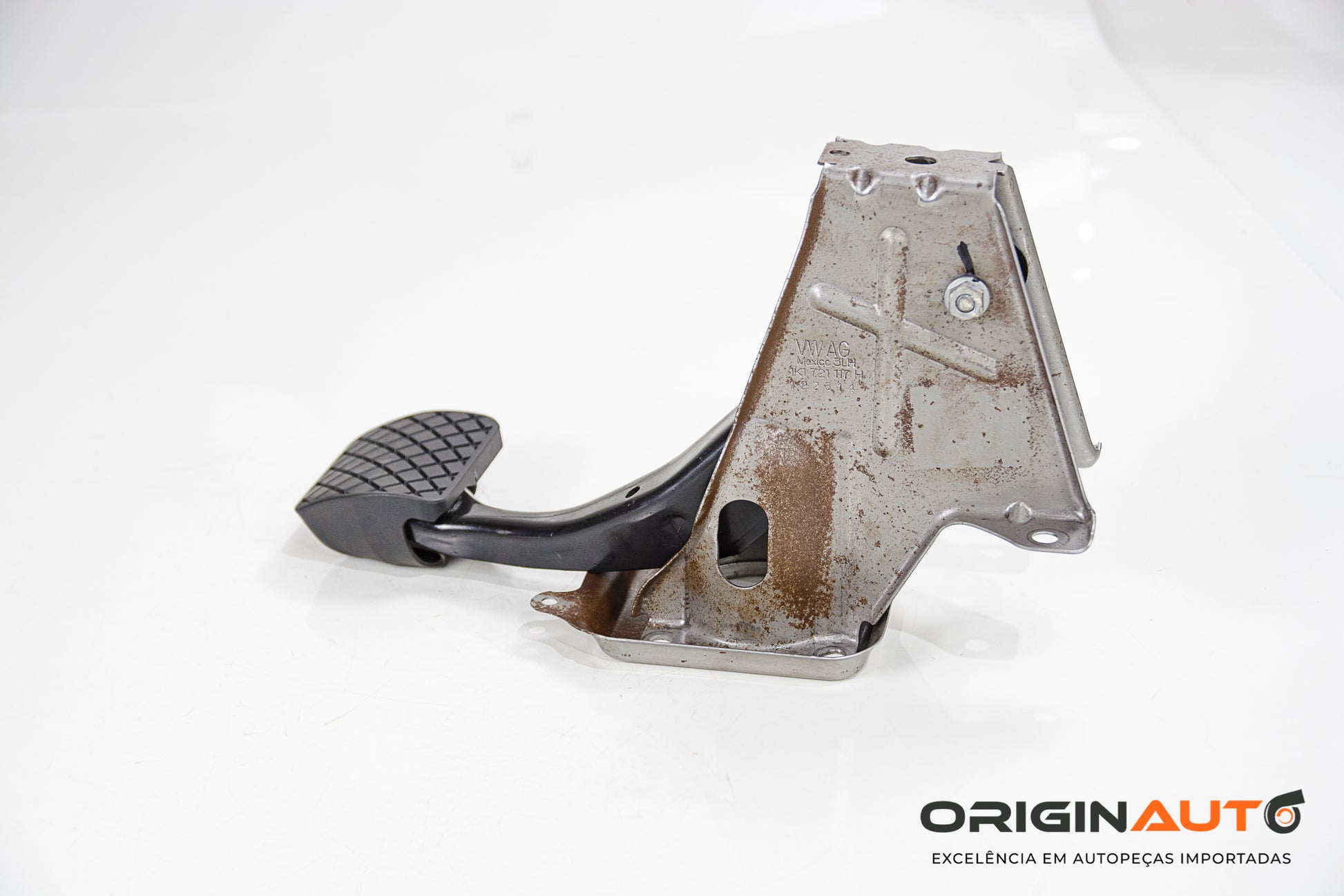 Pedal De Freio Volkswagen Jetta 2.0 Tsi 2014 1K1723142F