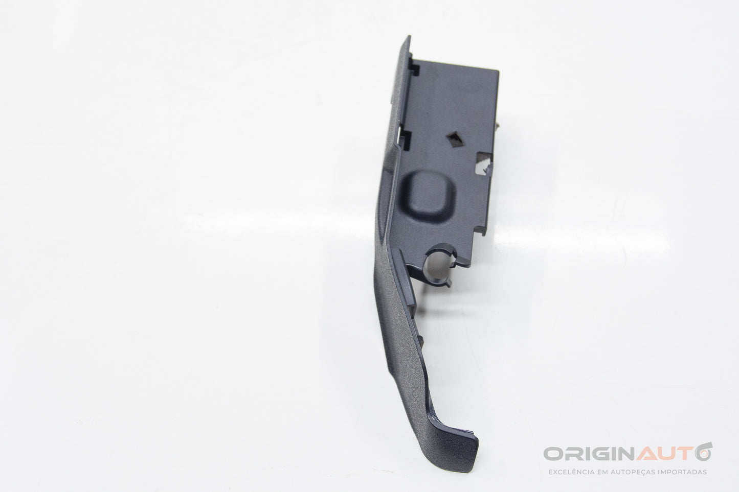 Moldura Acabamento Dobradica Esq Capo Audi Q3 8U 2.0 180Cv 8U0823629