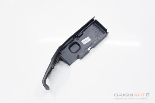 Moldura Acabamento Dir Dobradica Capo Audi Q3 8U 2.0 180Cv Quattro 8U0823630