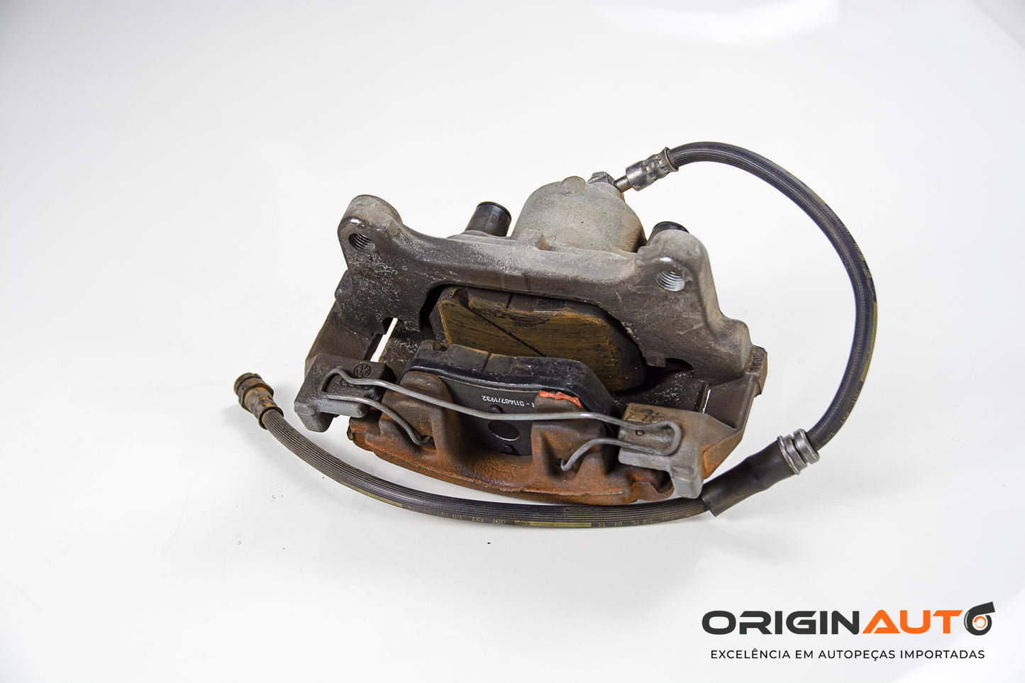 Pinca Dianteira Direita Volkswagen Jetta 2.0 Tsi 2014 1K0615124 E