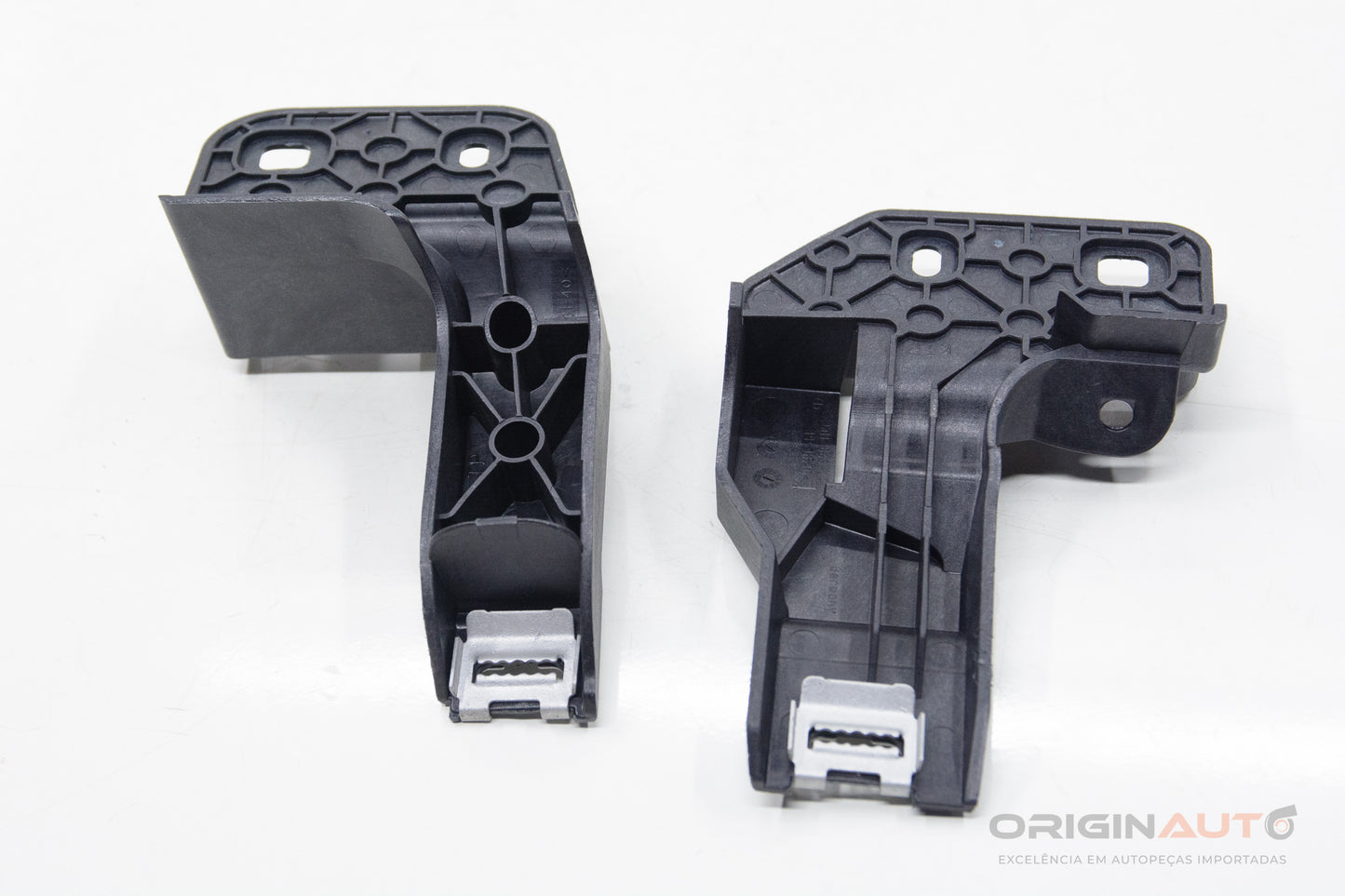 Par Suporte Console Central Esquerdo Audi Q3 8U 2.0 180Cv Quattro