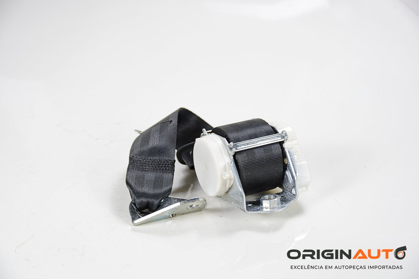 Cinto De Seguranca Traseiro Direito Volkswagen Jetta 2.0 Tsi 2014 5C6857806D