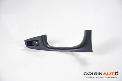 Botao Vidro Eletrico Dianteiro Direito Volkswagen Jetta 2.0 Tsi 2014 5C6867256