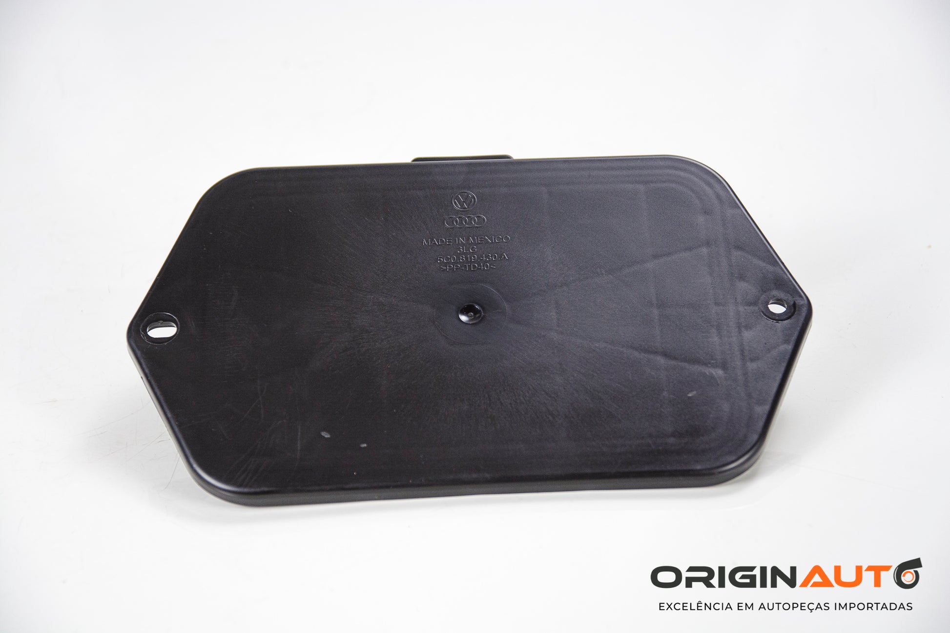 Tampa Vedacao Caixa De Agua Volkswagen Jetta 2.0 2014 5C0819430A