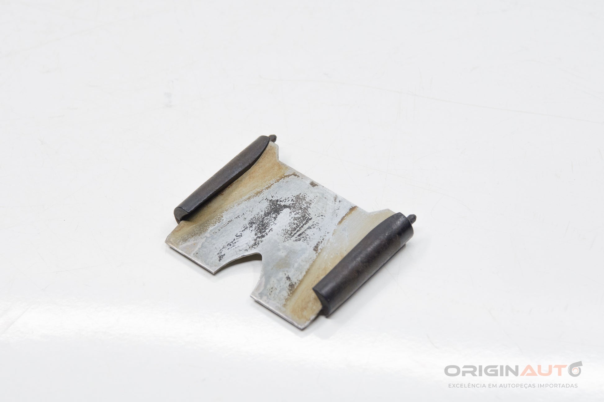 Aleta Coletor Admissao Audi Q3 8U 2.0 180Cv Quattro 06L103411A