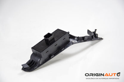 Botao Vidro Eletrico Dianteiro Esquerdo Volkswagen Jetta 2.0 Tsi 2014 1K4959857B