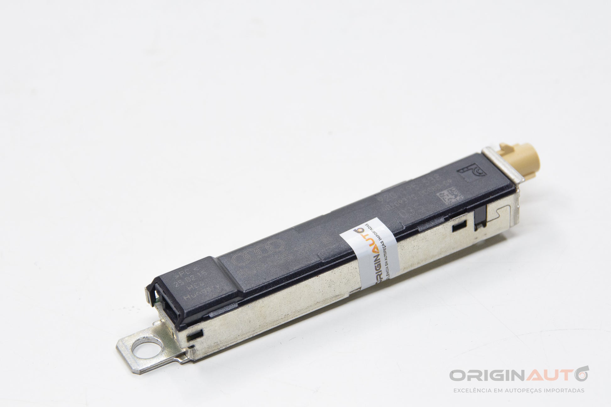 Antena Keyless Amplificadora Inferior Le Audi Q3 8U 2.0 180Cv 8U0035225B