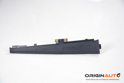 Acabamento Soleira Esquerda Volkswagen Jetta 2.0 Tsi 2014 5C6868237