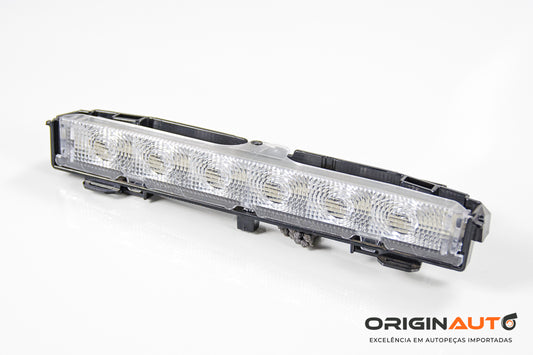 Luz De Freio Traseira Volkswagen Jetta 2.0 Tsi 2014 3E0176369