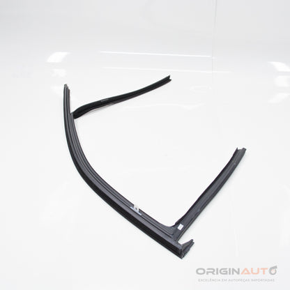 Canaleta Externa Dianteira Esquerda Bmw 320I M Sport G20 B48 2020 7407403