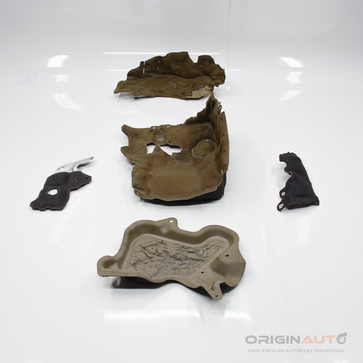 Kit Isolamento Termico Bmw 320I M Sport G20 B48 2020 8666848