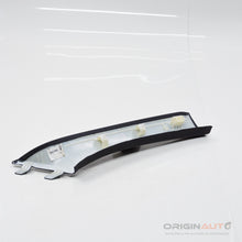 Moldura Acabamento Coluna A Esquerda Bmw 320I M Sport G20 B48 2020 7433239