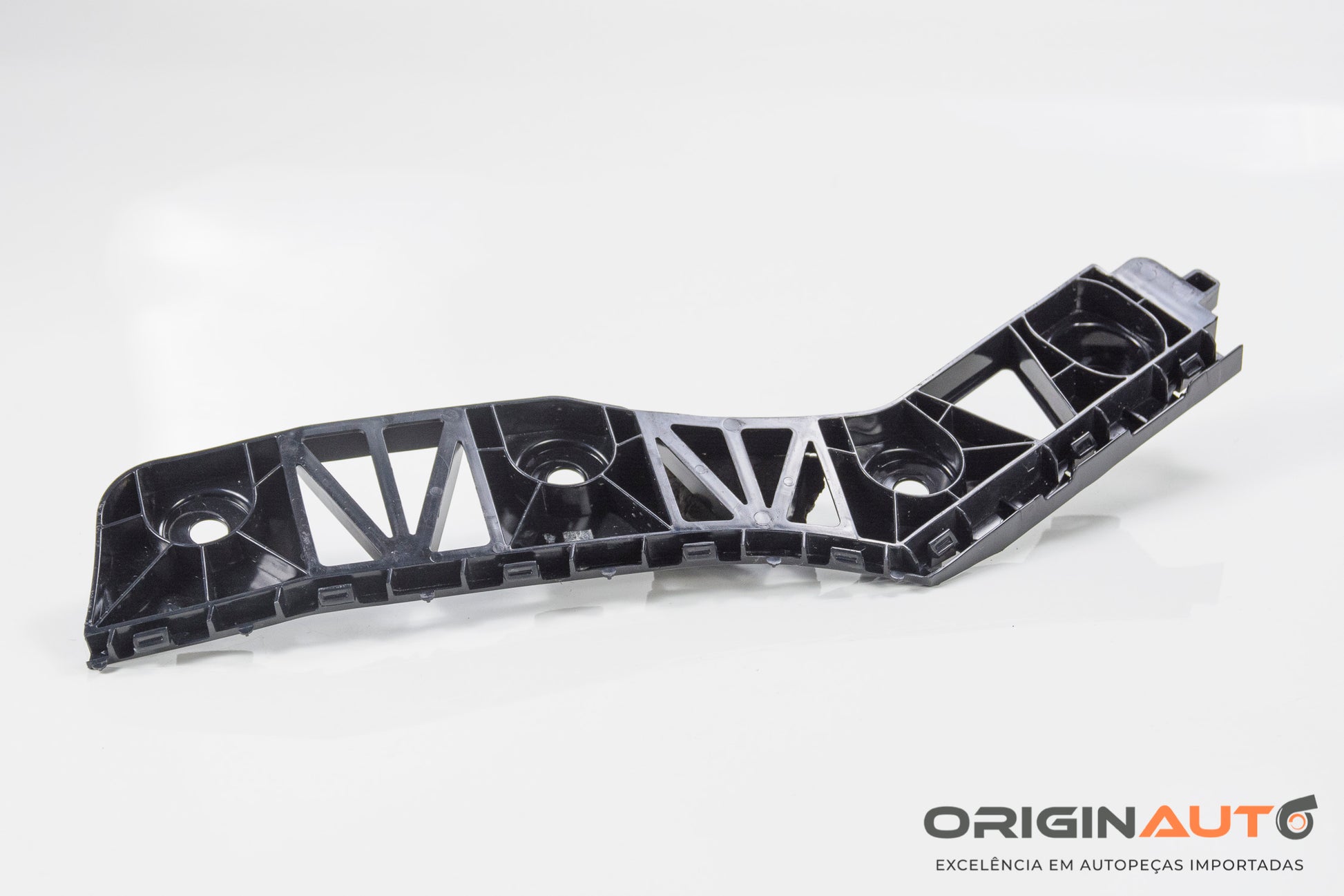 Guia Direito Parachoque Traseiro Volkswagen Tiguan R-Line 2.0 2018 5Nn807394