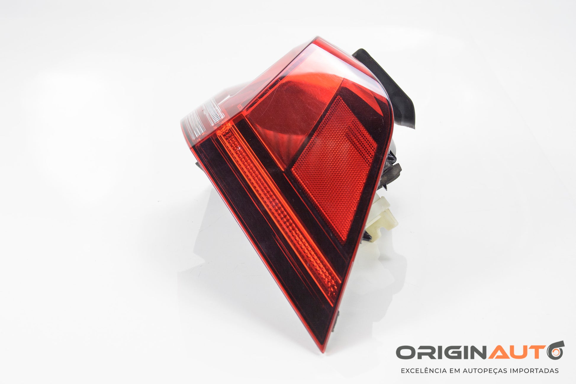 Lanterna Externa Traseira Direita Volkswagen Tiguan R-Line 2.0 2018 5Na945208F