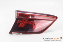 Lanterna Interna Esquerda Volkswagen Tiguan R-Line 2.0 2018 5Na945307D