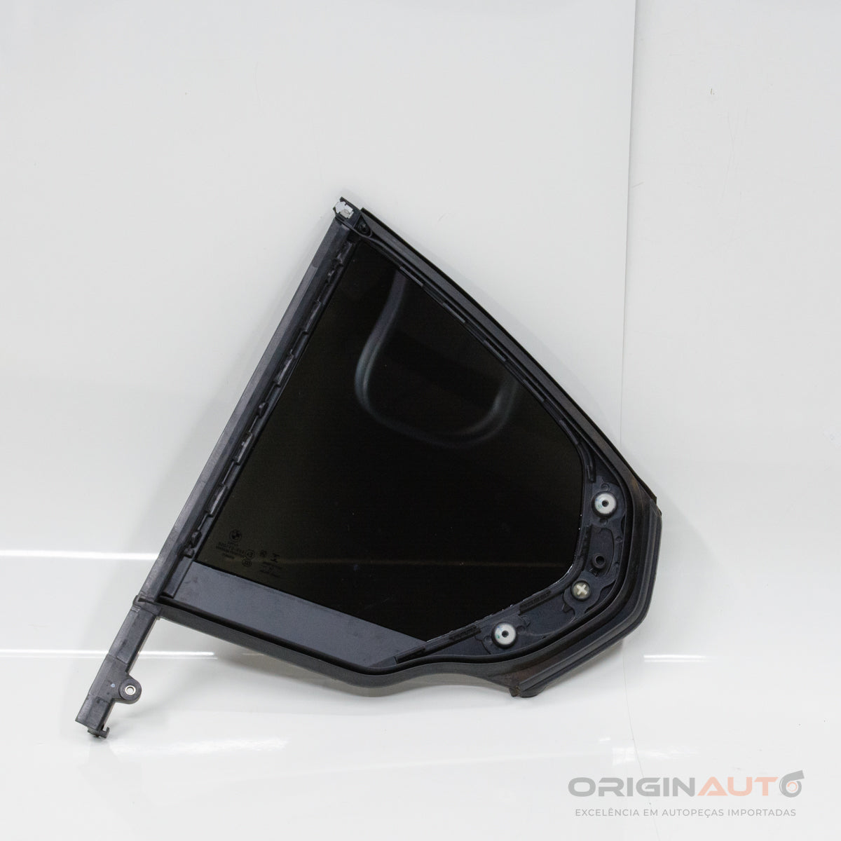 Vidro Vigia Traseiro Direito Bmw 320I M Sport G20 B48 2020 7425084