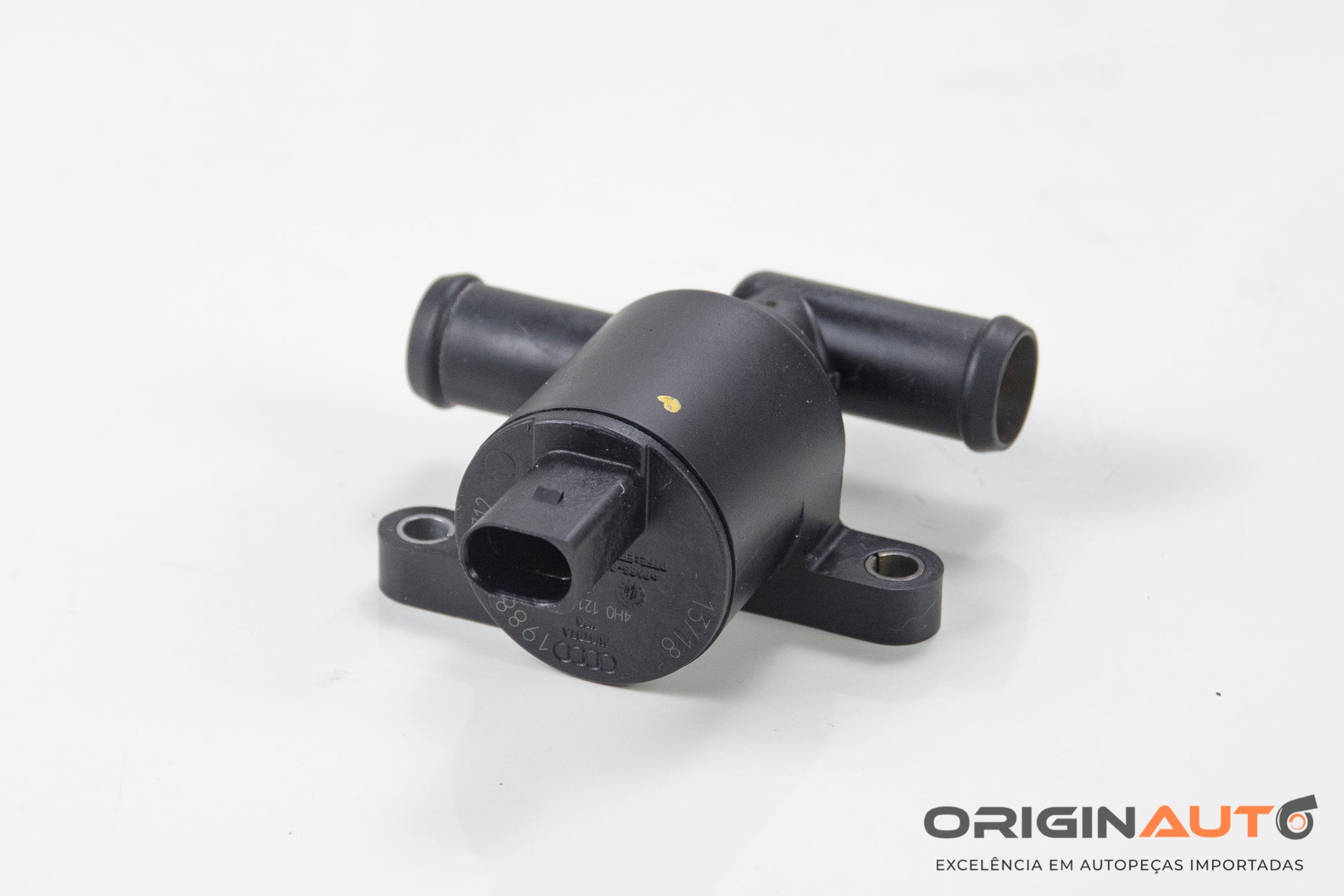 Bomba Agua Lado Esquerdo Volkswagen Tiguan R-Line 2.0 2018 4H0121671D