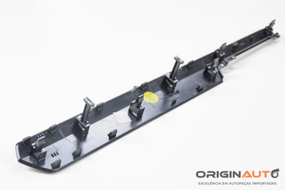 Friso Direito Painel Volkswagen Tiguan R-Line 2.0 2018 5Nn858418A