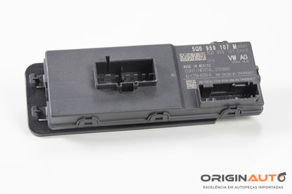 Modulo Tampa Traseira Volkswagen Tiguan R-Line 2.0 2018 5Q0959107M