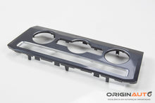 Acabamento Comando Ar Condicionado Volkswagen Tiguan R-Line 2.0 2018 5Nn820073A