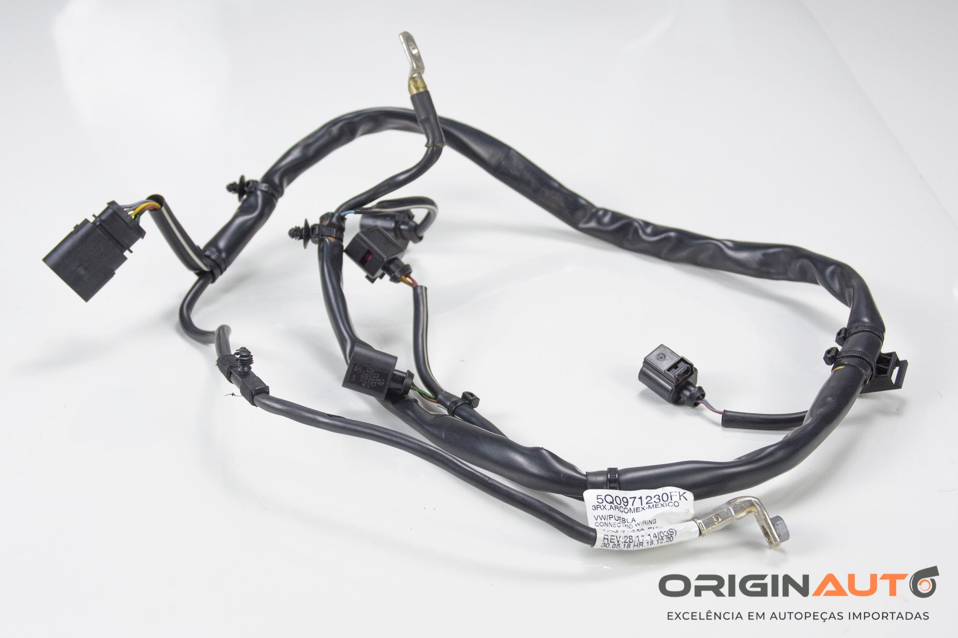 Chicote Alternador Volkswagen Tiguan R-Line 2.0 2018 5Q0971230Fk